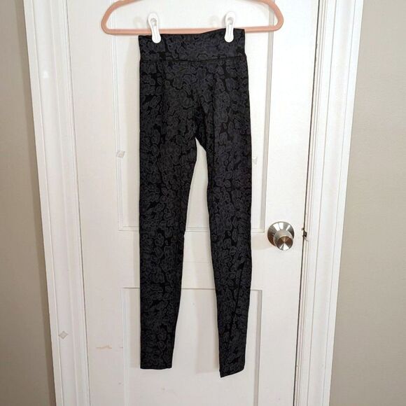 LAmade | Black Floral Athletic Performance Leggings Size Extra Small - Picture 1 of 7